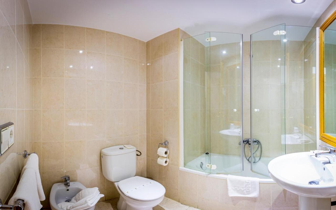 Hotel Les Neus ปาสเดลากาซา ภายนอก รูปภาพ