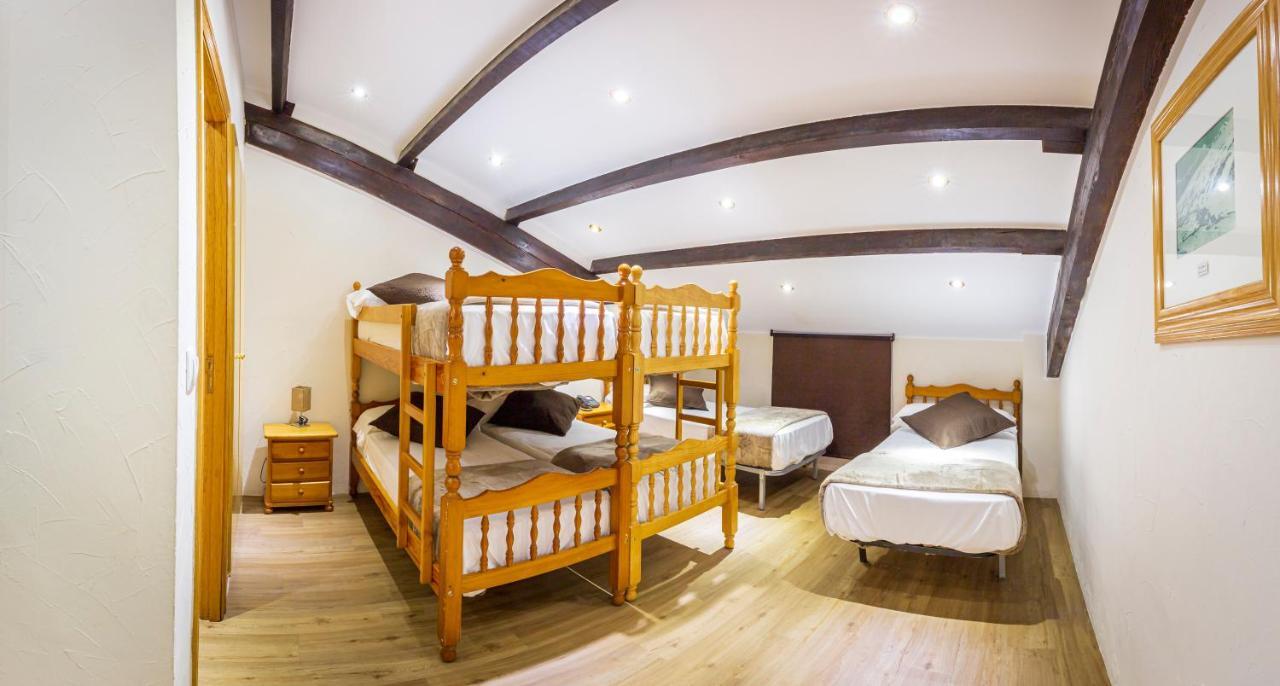 Hotel Les Neus ปาสเดลากาซา ภายนอก รูปภาพ